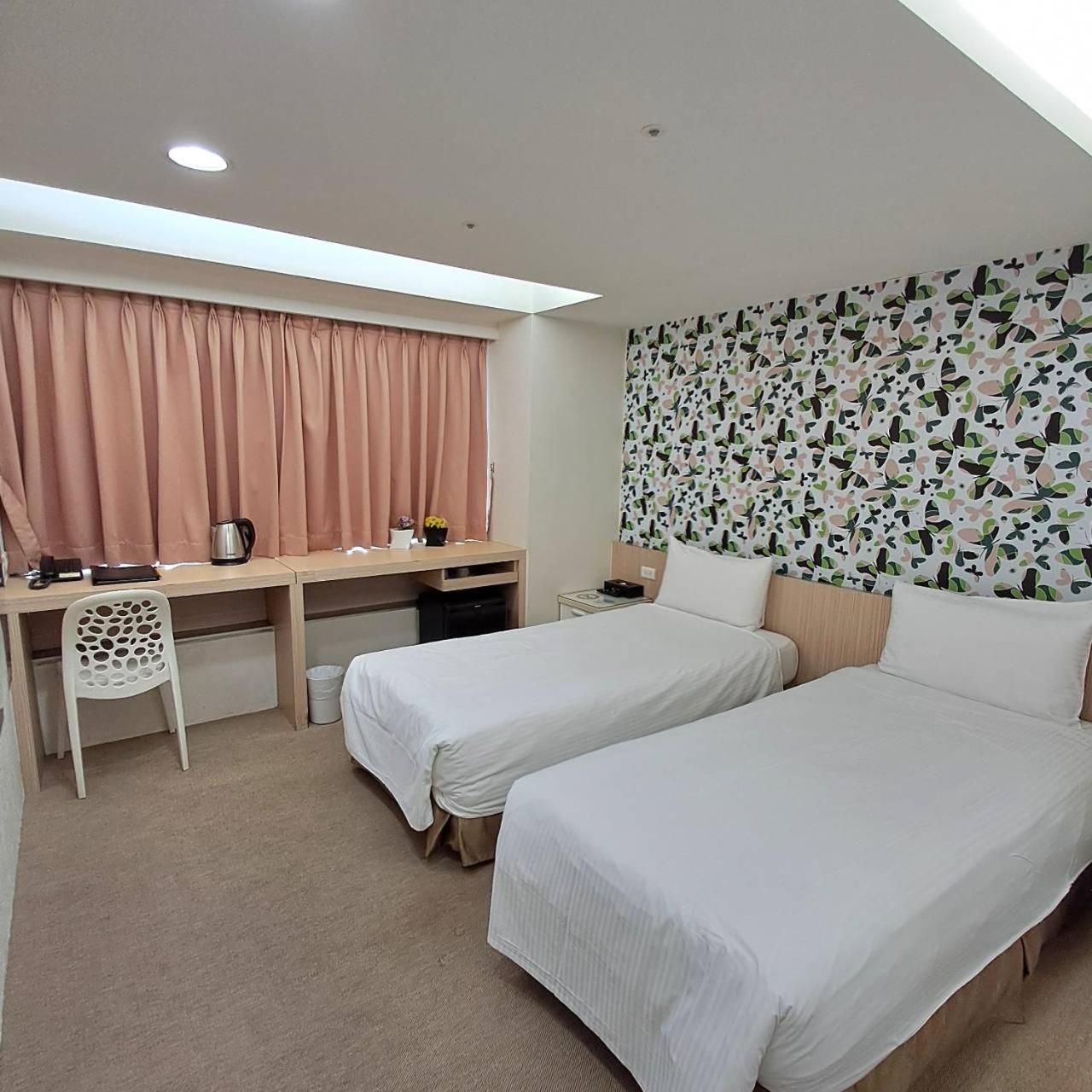 Morwing Hotel Fuzhong Ταϊπέι Εξωτερικό φωτογραφία