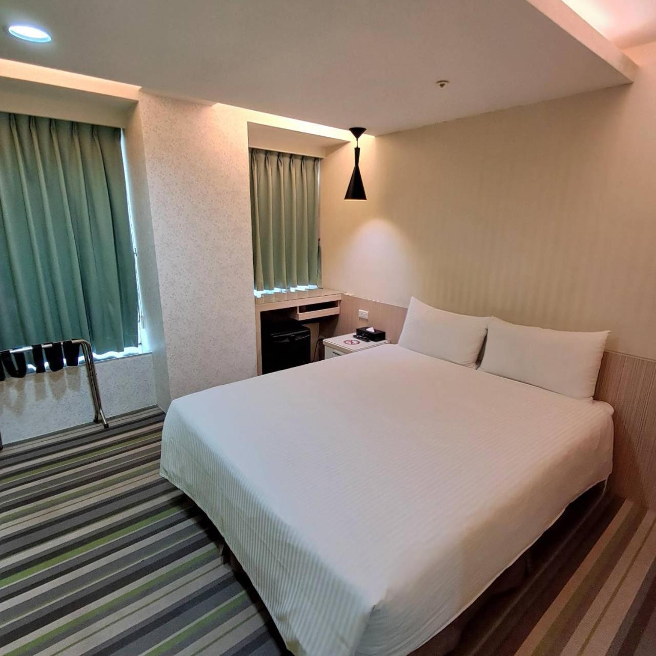 Morwing Hotel Fuzhong Ταϊπέι Εξωτερικό φωτογραφία