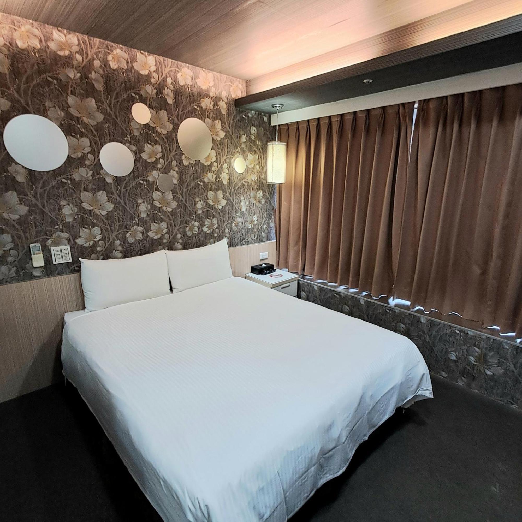 Morwing Hotel Fuzhong Ταϊπέι Εξωτερικό φωτογραφία